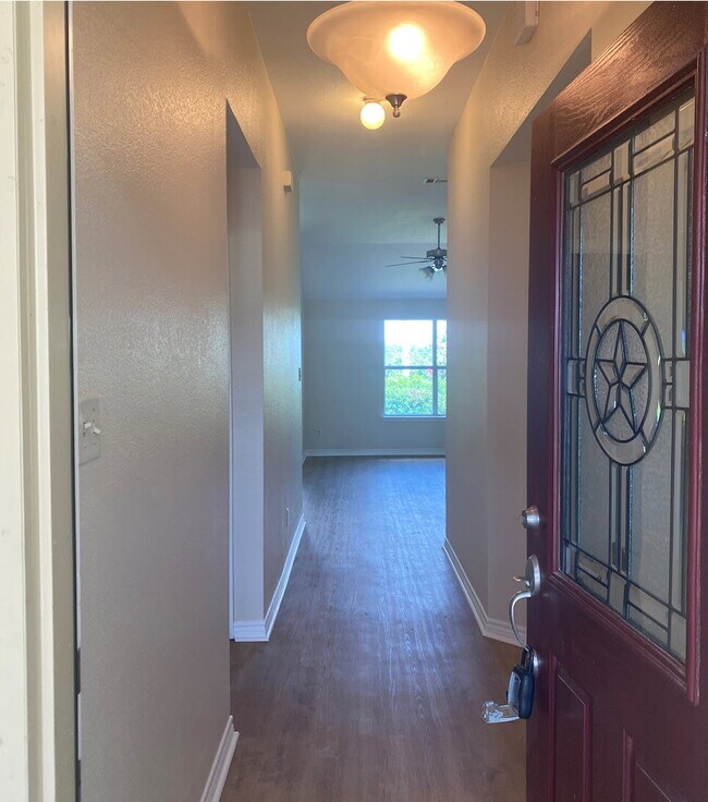 Foto del edificio - 2908 Horseback Ct