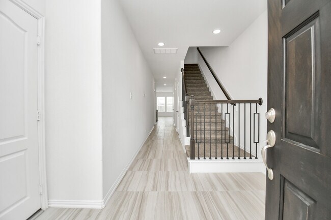 Building Photo - 3316 Harmony View Ln