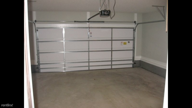 Foto del edificio - 3 br, 2 bath House - 3725 Lena Lane