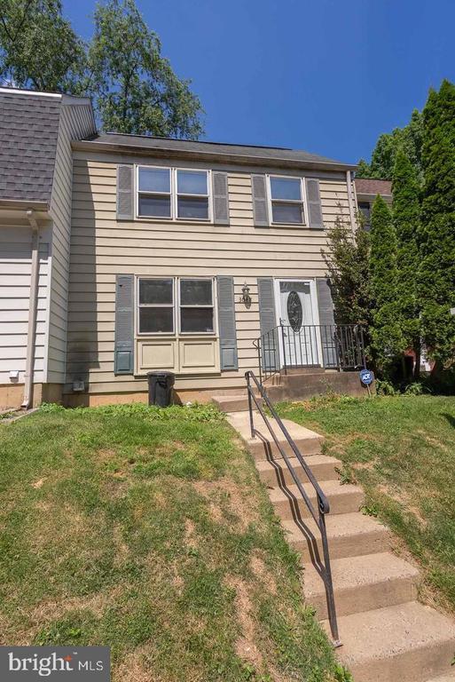 Building Photo - 3048 Silent Valley Dr