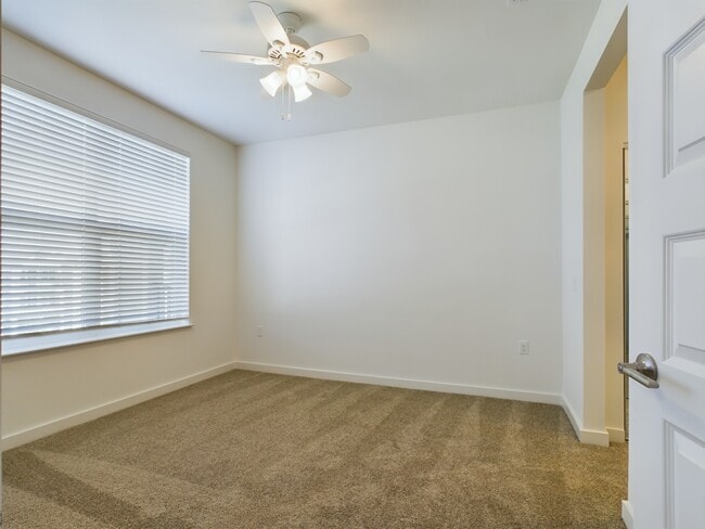 Bedroom - Aurora St. Leon Apartments