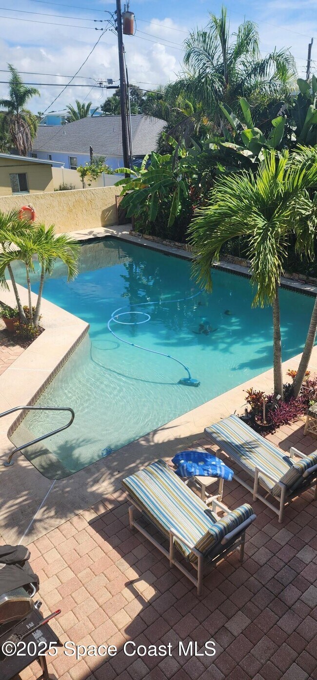 Foto del edificio - 204 Pierce Ave