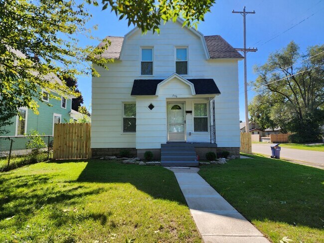Foto del edificio - 256 Dickinson St SW