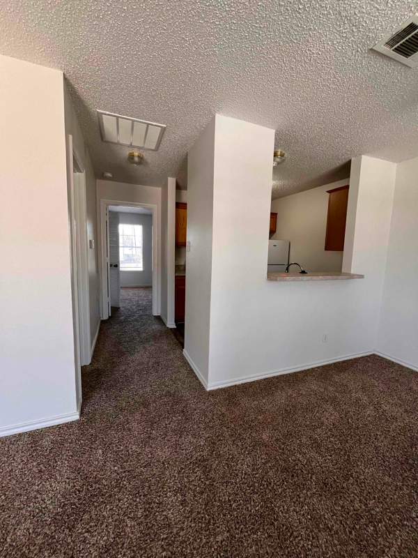 Building Photo - 700 Hercules Ln