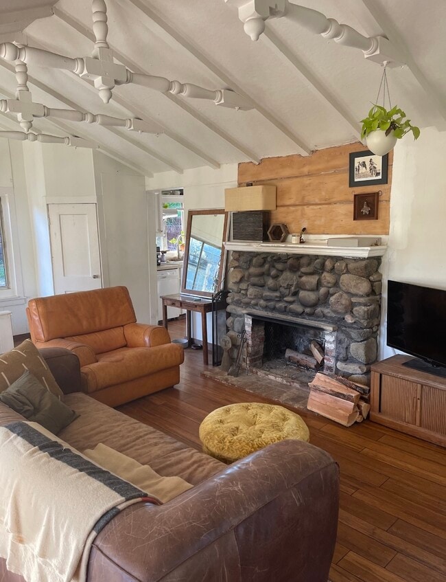 Foto del edificio - 1279 Oakwood Dr