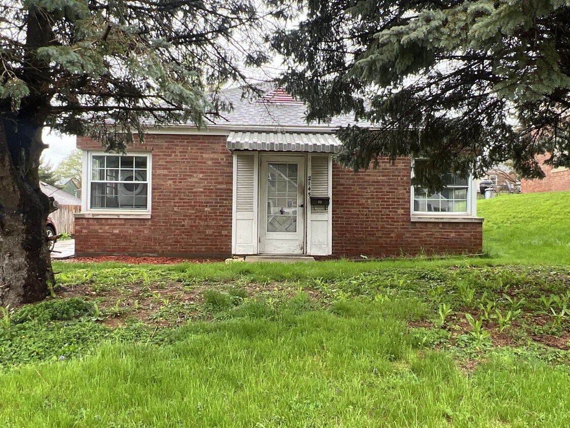 2145 Morningview Rd, Dubuque, IA 52001 House Rental in Dubuque, IA