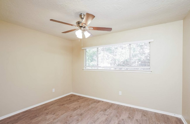 Building Photo - 4401 Dawn Creek Ln