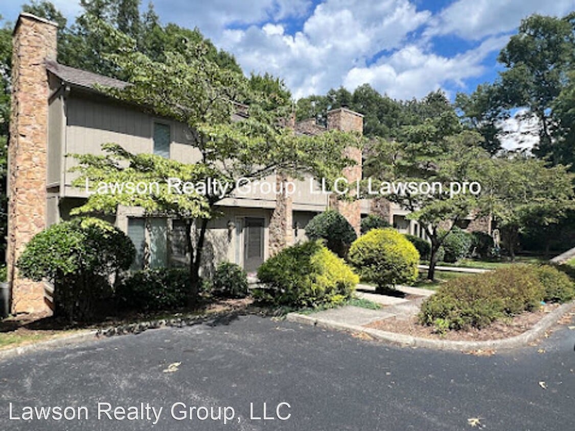 3514 Stonehenge Square, Cave Spring, VA 24018 House Rental in Cave