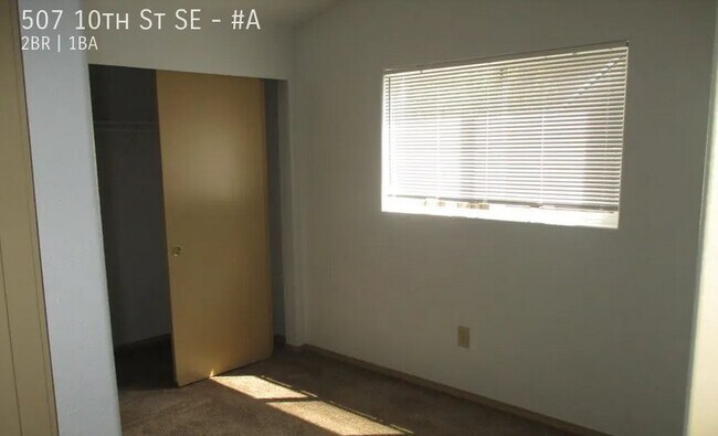 Foto del edificio - 507 10th St SE