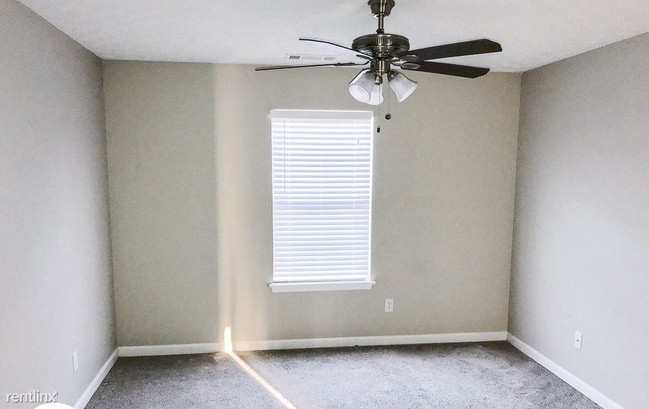 Building Photo - 3 br, 2 bath House - 60 Hunters Ridge Ct