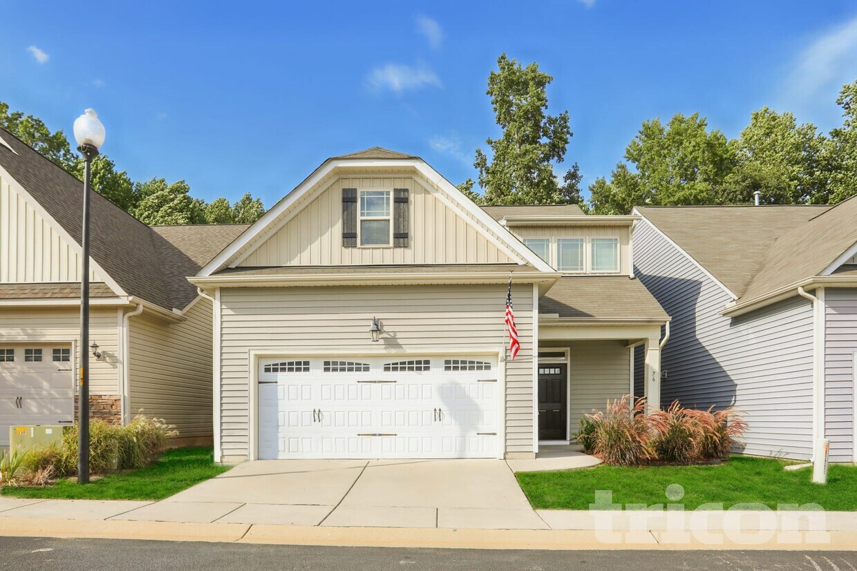 Foto principal - 76 Ashby Dr