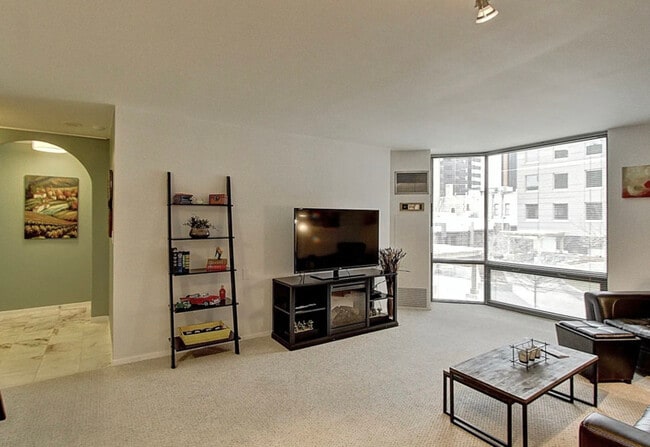 Photo - 1625 Larimer St Apartment