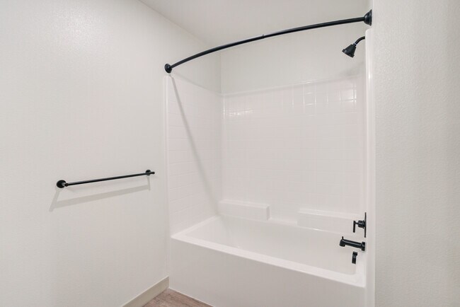 Building Photo - Bolsa Row Apartments