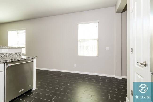 Building Photo - 22560 W Gardenia Dr