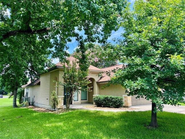Building Photo - 14876 Cetus Ct