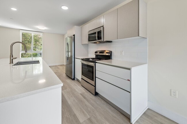 Foto del edificio - 2561 NE 193rd St