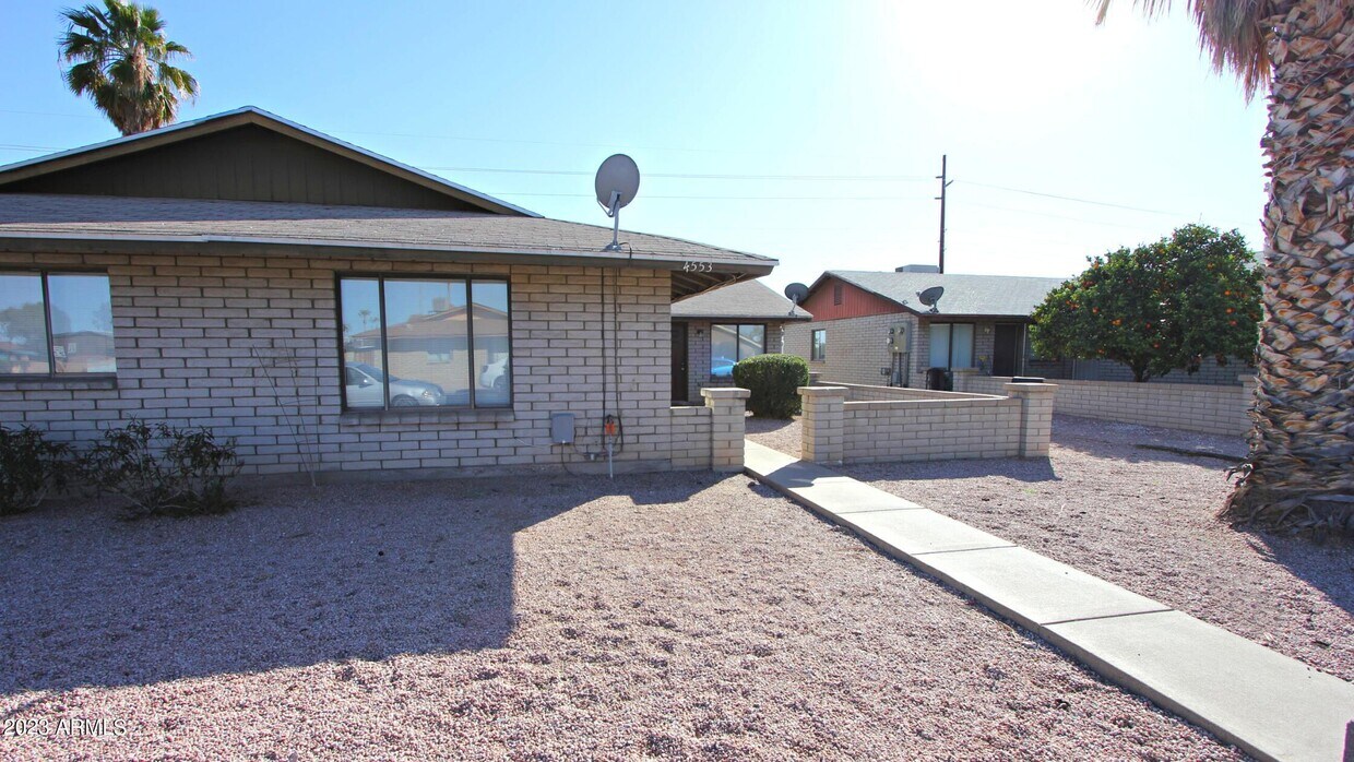 Foto principal - 4553 E Caballero Cir
