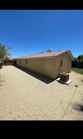 Foto del edificio - 13205 Santa Ysabel Dr