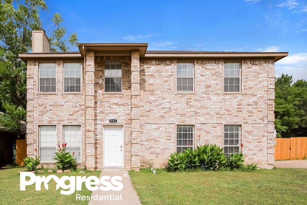 Foto principal - 1561 Sunny Meadow Rd