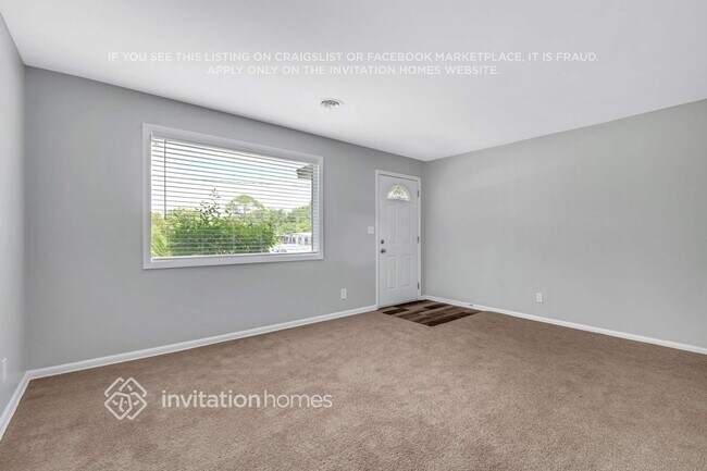 Foto del edificio - 4138 Lane Ave S