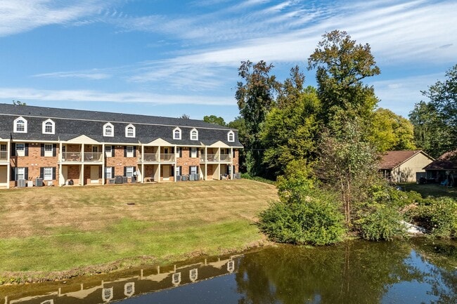 Foto del edificio - The Brookes Condos, Unit 02-09