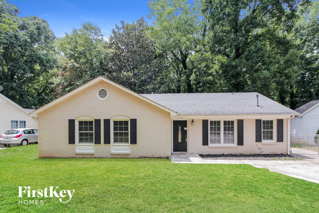 Building Photo - 5018 Farm Pond Ln