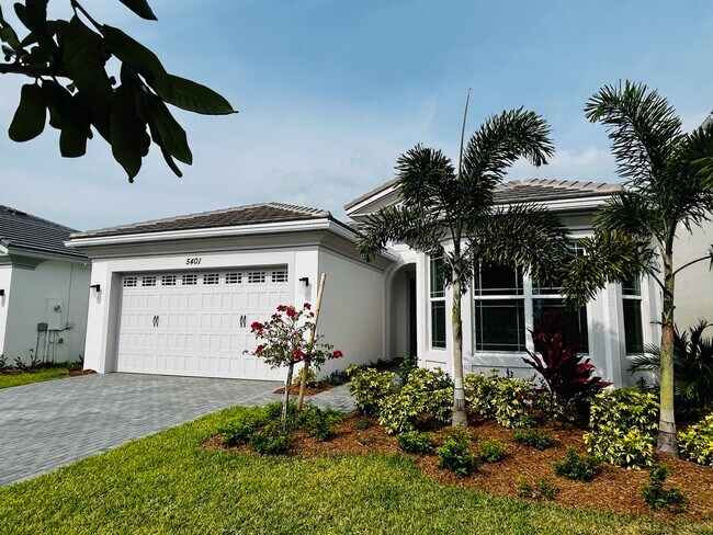 Foto del edificio - 5401 Pecan Dr