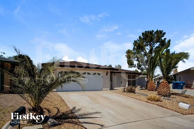 Foto del edificio - 227 Autumn Ct