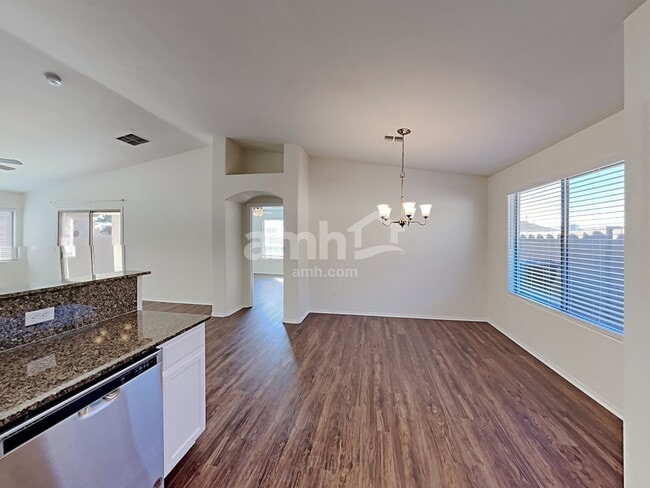 Building Photo - 12427 N Floating Feather Ln