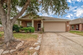 Building Photo - 1807 Hidden Breeze Dr