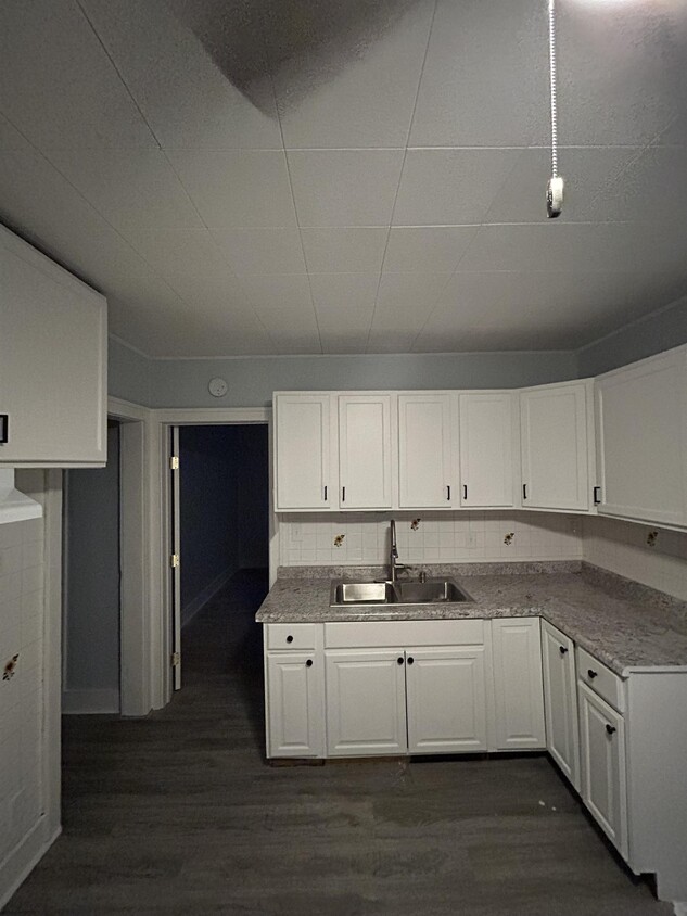 Foto principal - 1076 Minnehaha Ave E