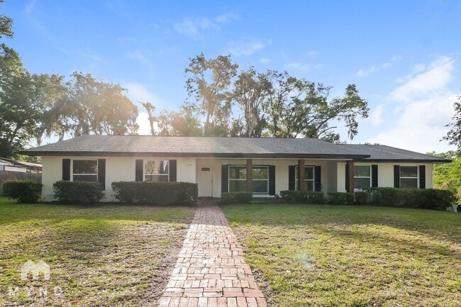 Building Photo - 1519 Stormway Ct