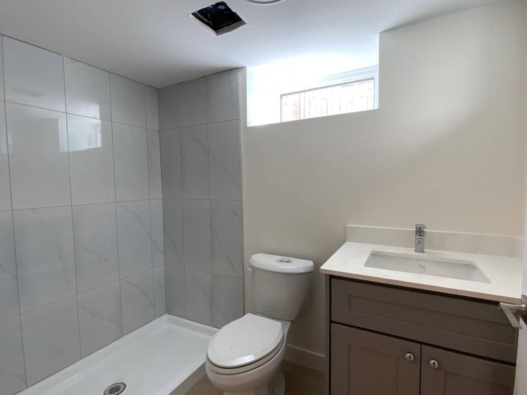 Photo principale - 396 W 26th Ave