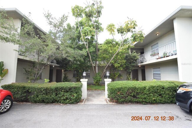 Building Photo - 304 Danube Ave
