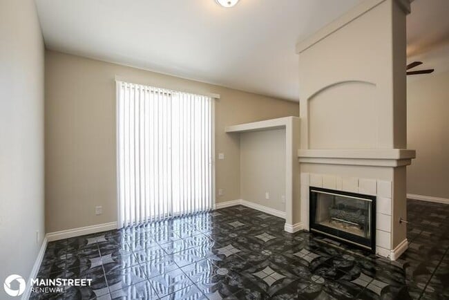Building Photo - 5145 CORAL BEACH ST, NORTH LAS VEGAS, NV 8...