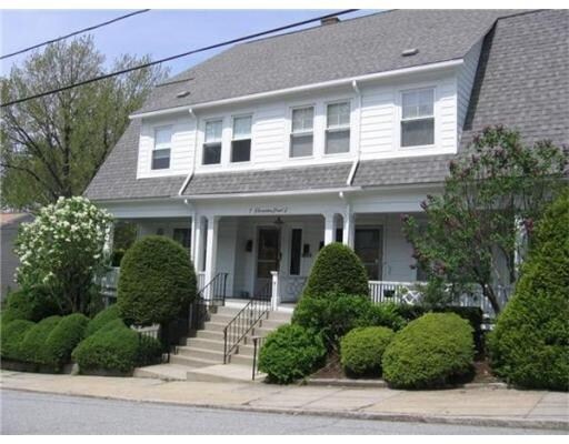 Building Photo - 5-7 Sheridan St