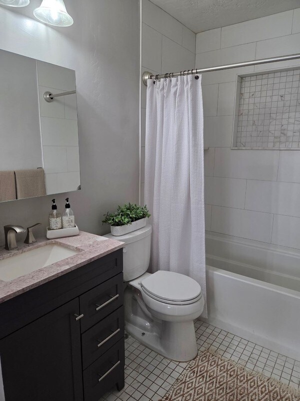 Foto del edificio - 2631 Chadwick St E