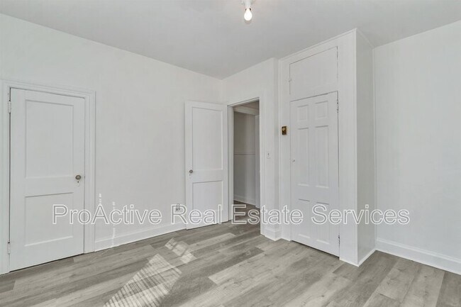 Foto del edificio - 101 Chesterfield Rd