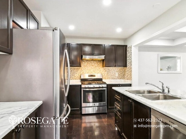 Building Photo - Spacious 4-Bedroom Detached Corner Home with Garage & Backyard in Brampton