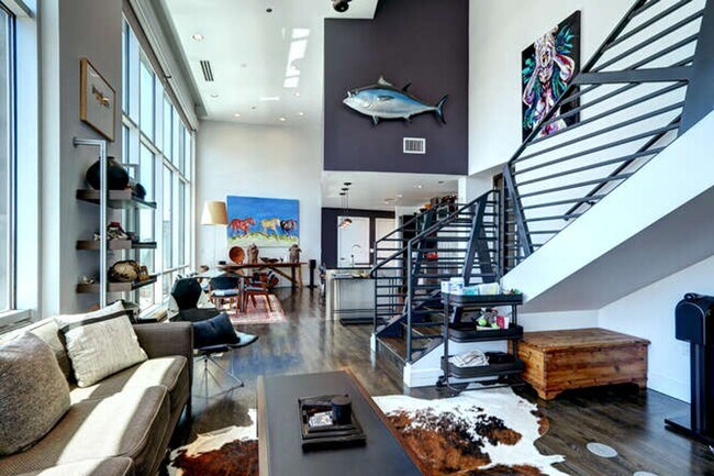Foto del edificio - Denver Art Museum Penthouse Available NOW!!