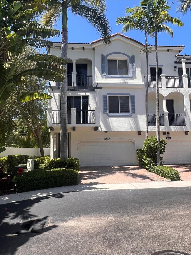 Foto del edificio - 3014 Waterside Cir