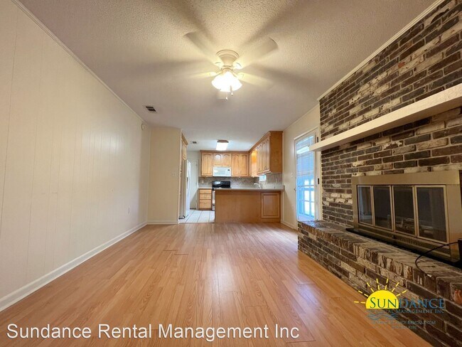 Foto del edificio - 3 br, 2 bath House - 409 Tanglewood Drive