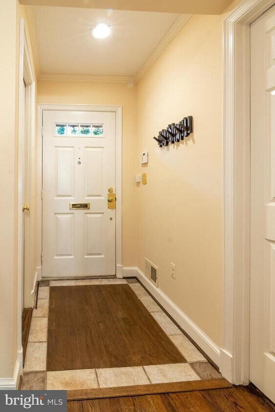 Foto principal - 4357 Westover Pl NW