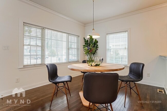 Building Photo - 211 Idlewild Ave