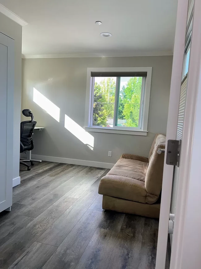 2nd Bedroom/Office - 338 Rutherford Ave