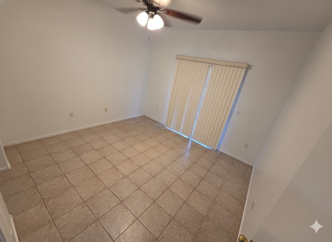 Building Photo - Charming Ground-Floor Condo with Mountain Views & Modern Upgrades!