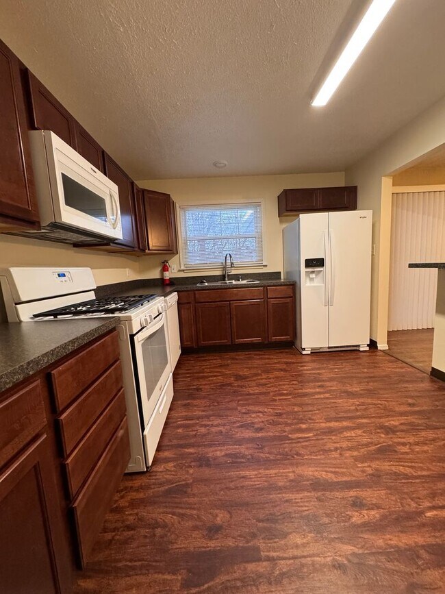 Building Photo - 4629 Burkey Rd