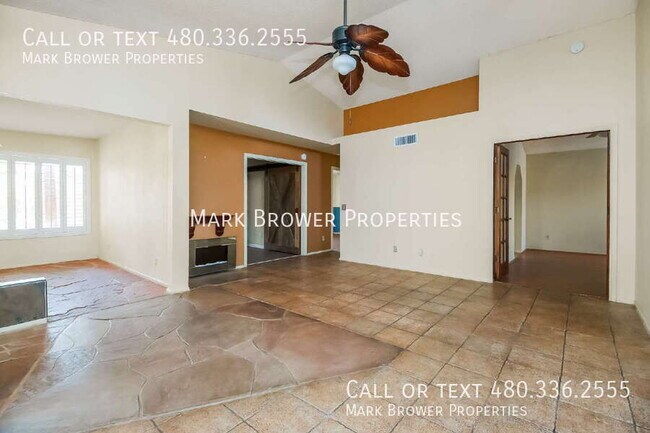 Foto del edificio - 4169 W Gary Dr