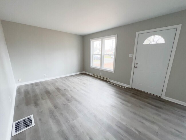 Building Photo - 4337 N Olney St