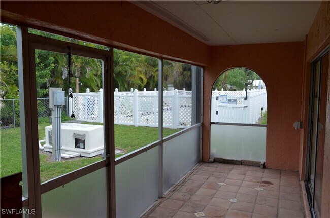 Foto del edificio - 4608 SE 4th Pl